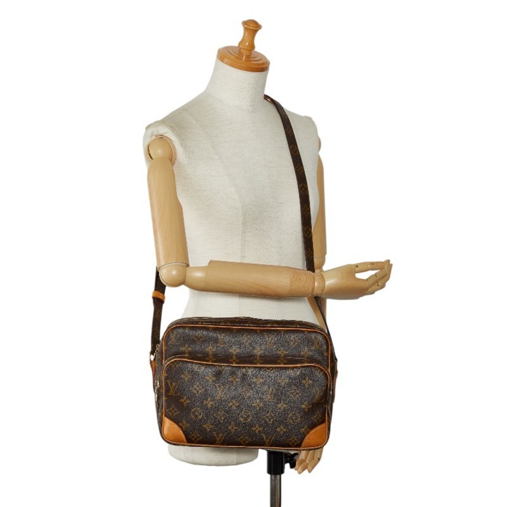 LOUIS VUITTON Authentic Brown Monogram Leather Shoulder Bag - Picture 11 of 11